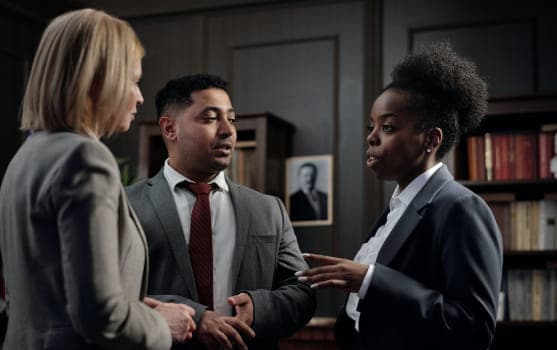 מדוע תרגום משפטי חשוב ואלו שירותים מגוונים ניתן לעשות בו?