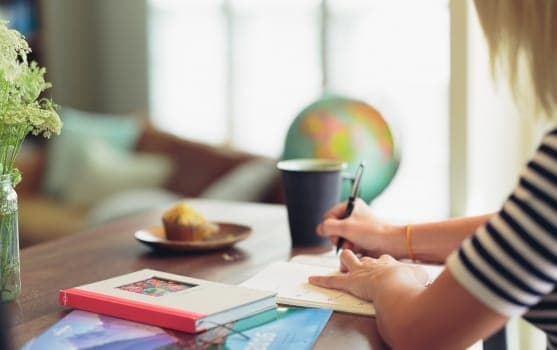 איך לבחור כותבי תוכן מקצועיים?