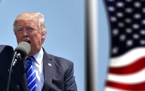 תרגום אירועים פוליטיים בזמן אמת